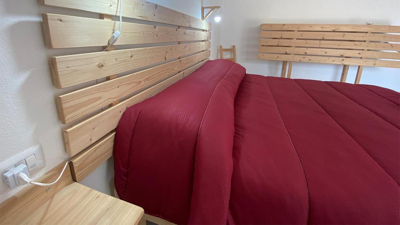 I Tre Schen Otel Calasetta Dış mekan fotoğraf