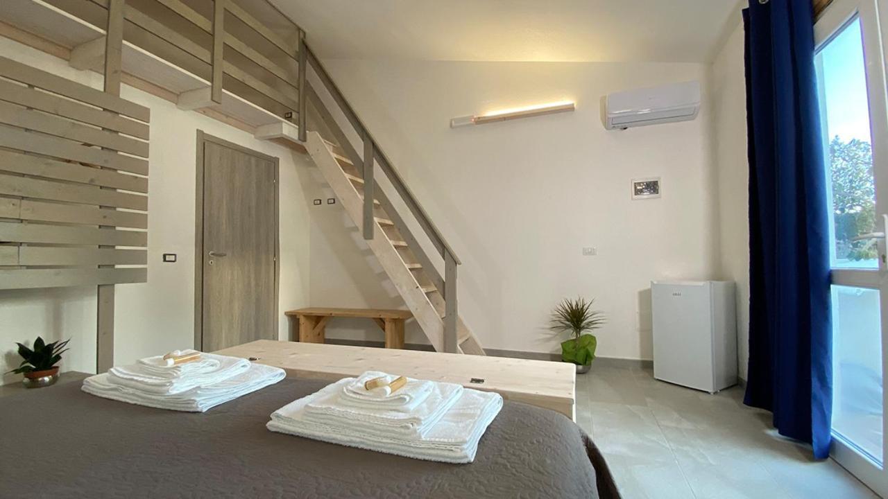 I Tre Schen Otel Calasetta Dış mekan fotoğraf