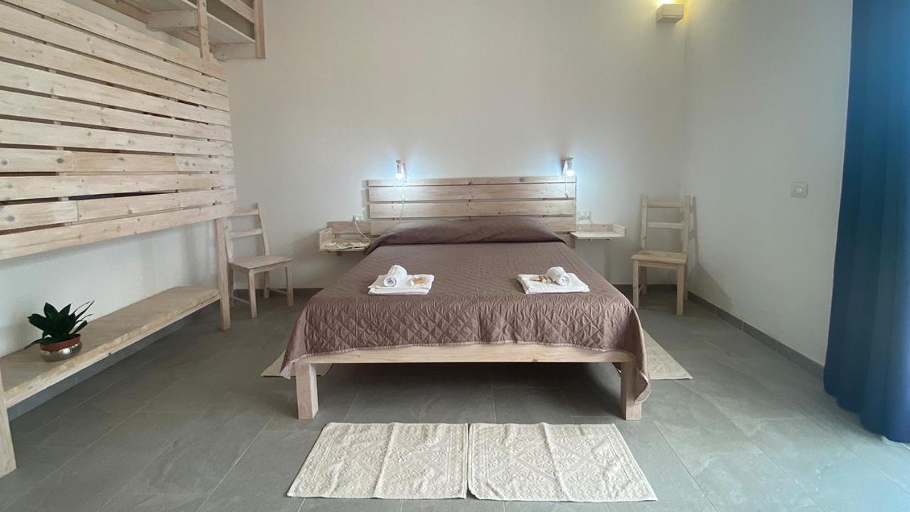I Tre Schen Otel Calasetta Dış mekan fotoğraf